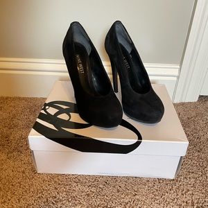 Black heels, Nine West size 5
